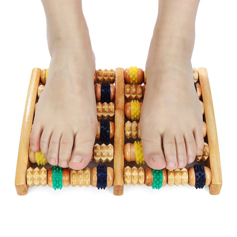 wooden-roller-foot-massager-wh-0113