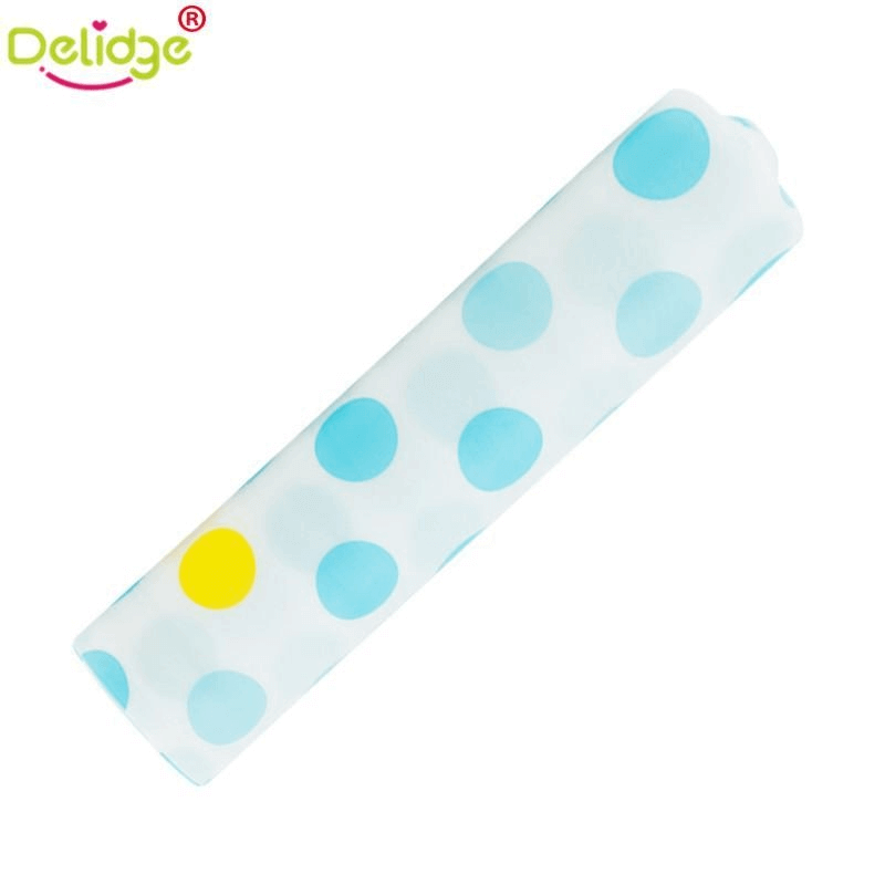 antibacterial-table-roll-sheets-polka-blue