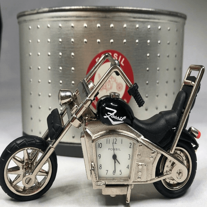 fossil-brand-antique-harley-bike-clock-metal-black