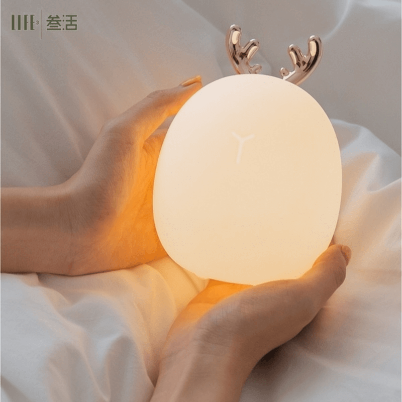 cartoon-cute-deer-night-light