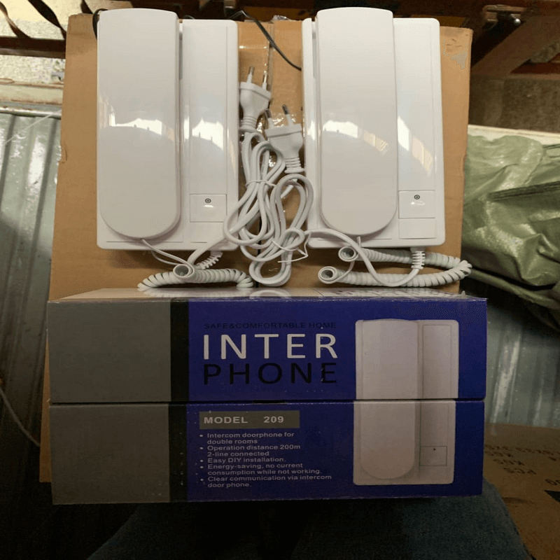 inter-phone-3209