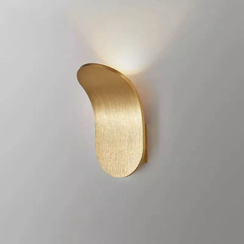 golden-luminaire-led-wall-light