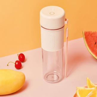 Portable Rechargeable Personal Juicer Cup